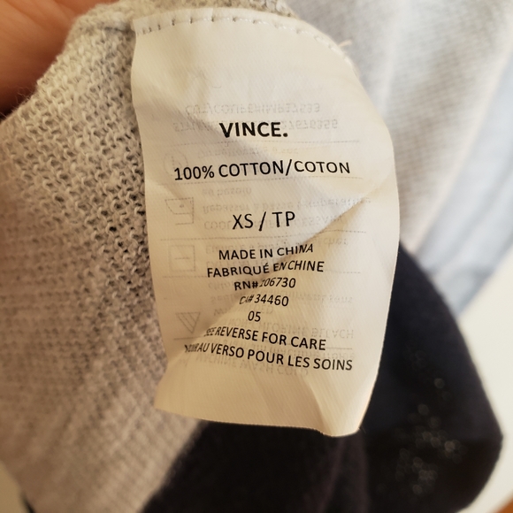 VINCE. Iceberg Colorblock Light Knit Sweater XS - Picture 7 of 10